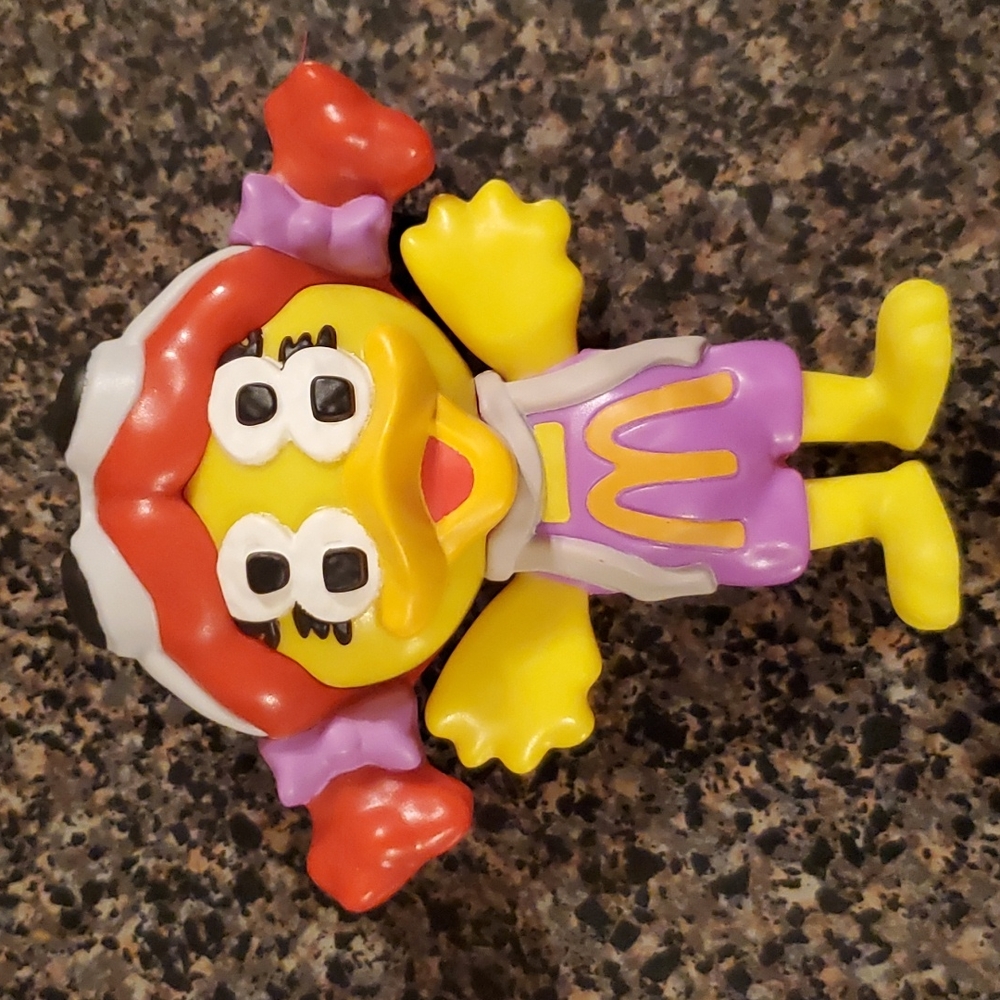 McDonald's birdie toy